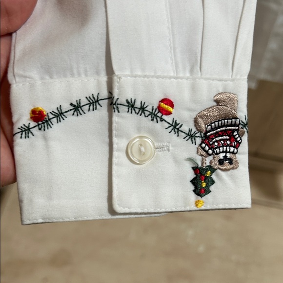 Holiday themed women vintage embroidered shirt combo. Holiday -Vintage - Picture 5 of 16